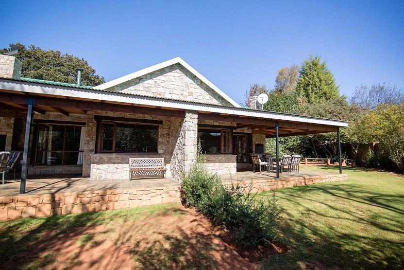 Big Oak Cottages Dullstroom Exterior foto